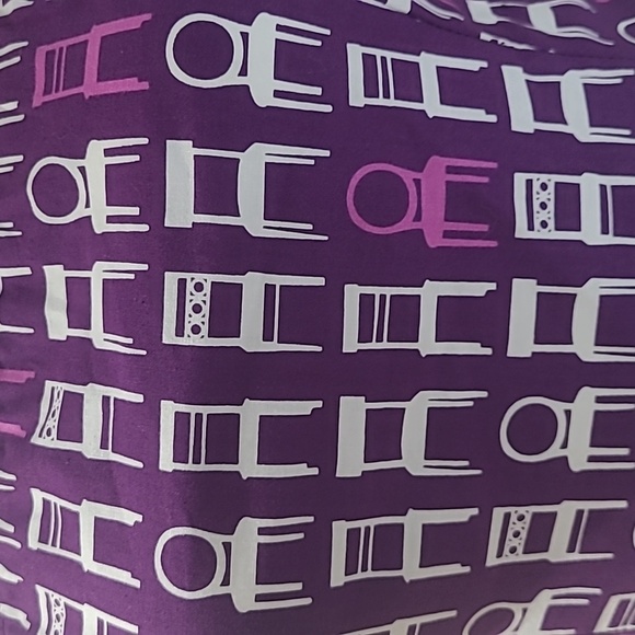 Retrolicious Chair Dress - Picture 2 of 10